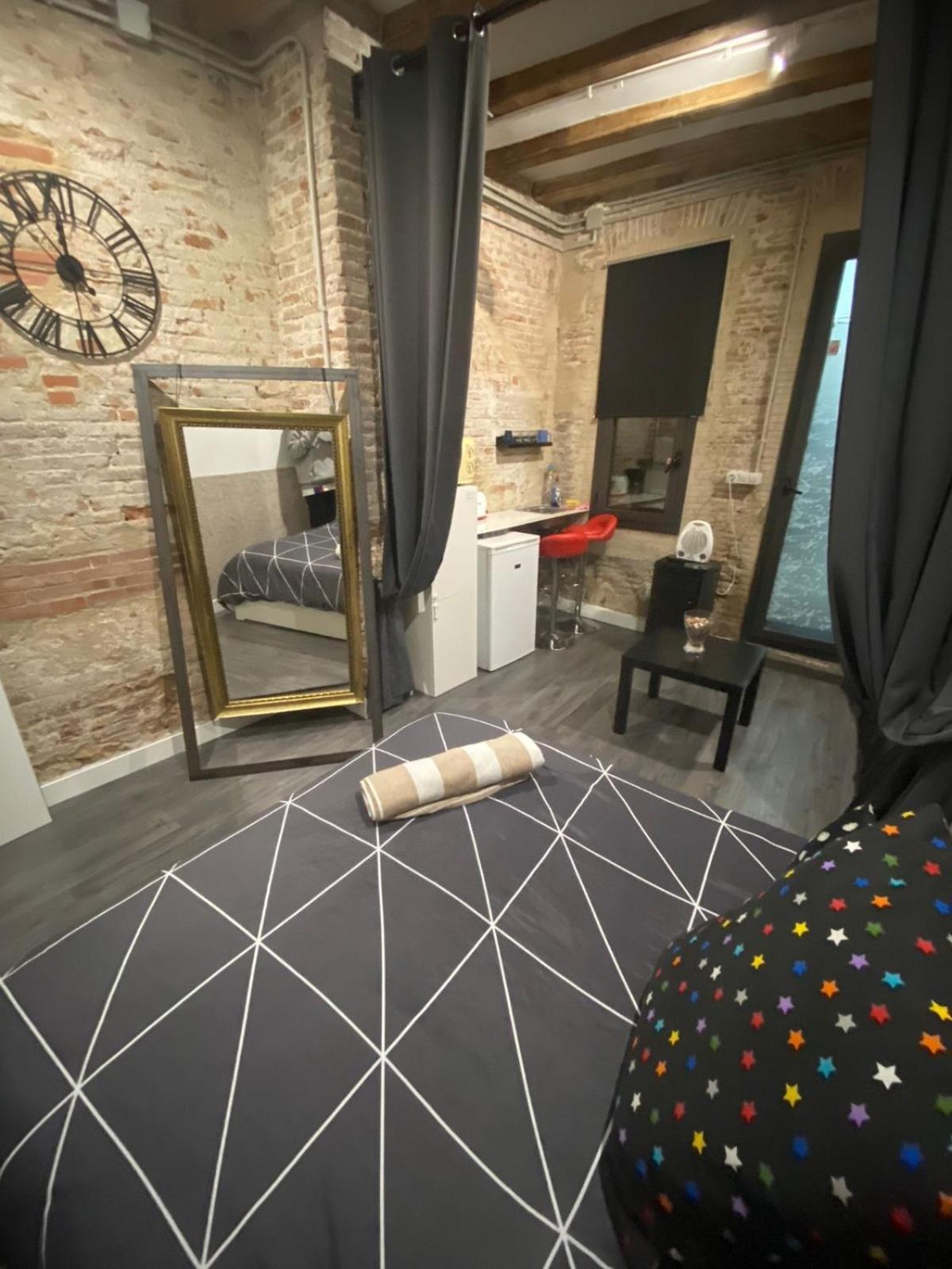 Not Shared Center Liceu Ramblas Plaza Cataluna Appartement