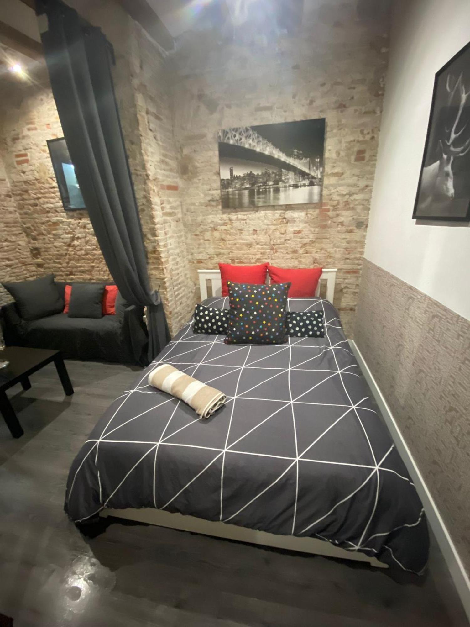 Not Shared Center Liceu Ramblas Plaza Cataluna Appartement